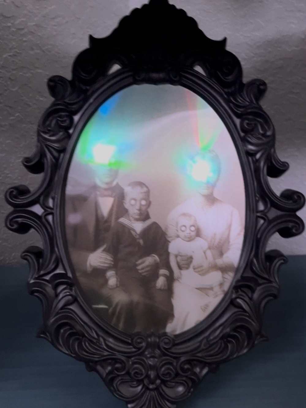 Halloween Haunted Family Moving Picture Frame Light Up Sound Decor